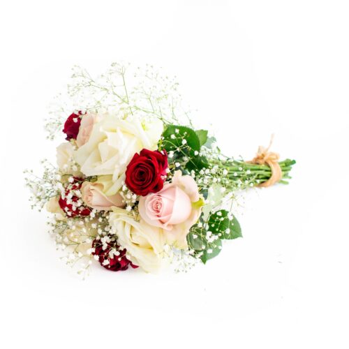 Romantic-Bunch-Flower-Bunch-Flowers-Roses-Baby's Breath-Gyp